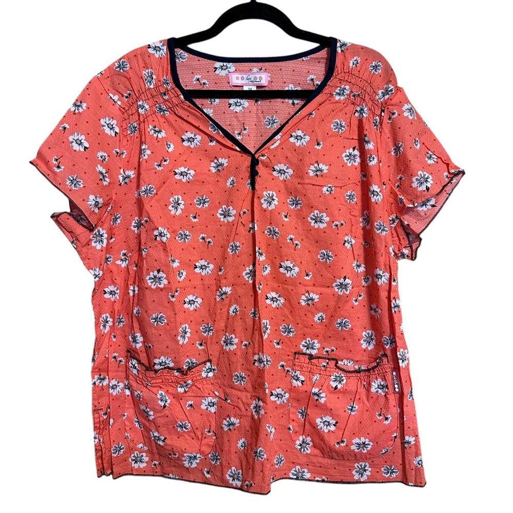 Koi by Kathy Peterson Cotton Floral Spring Polkadot VNeck Short Sleeve Scrub Top
